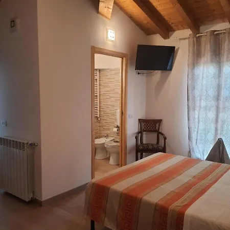 Bed & Breakfast House