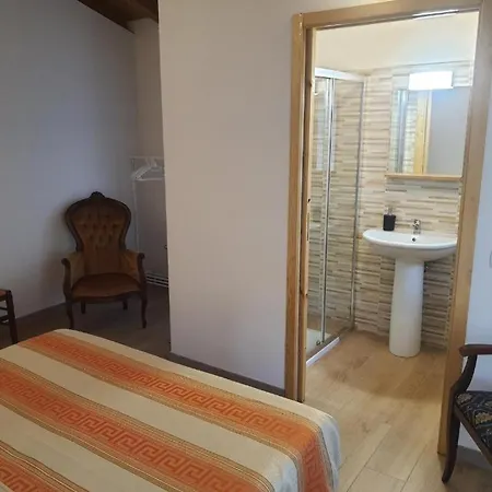 House Bed & Breakfast